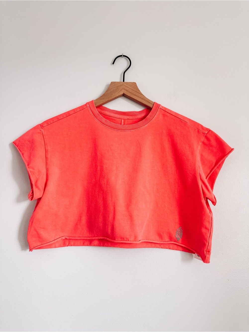 Free People Hot Shot Coral Pink Cropped Cotton Tee Shirt Size Small